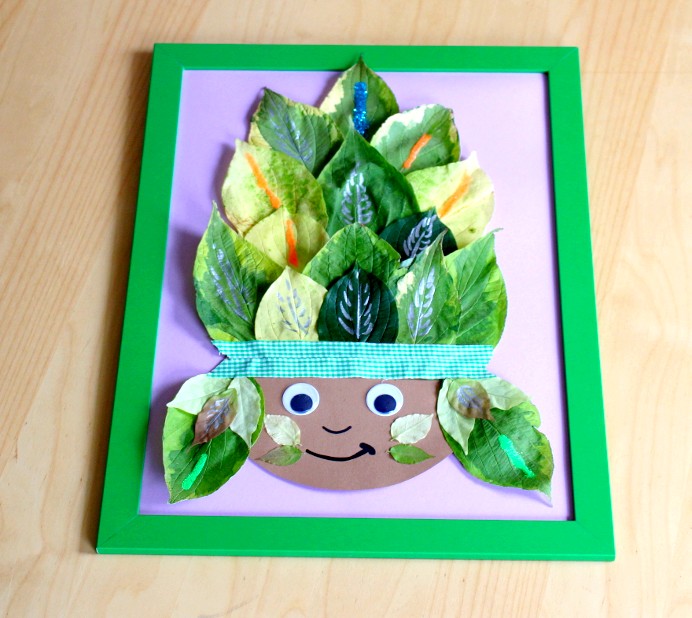 Blätter Gesicht in Bilderrahmen kleben DIY Kinder basteln (2)