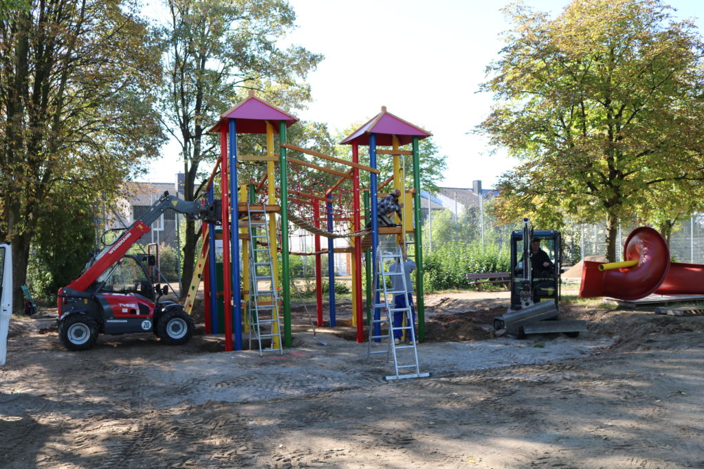Neue Spielgeräte für Kinder in Weinheim | StadtLandKind.